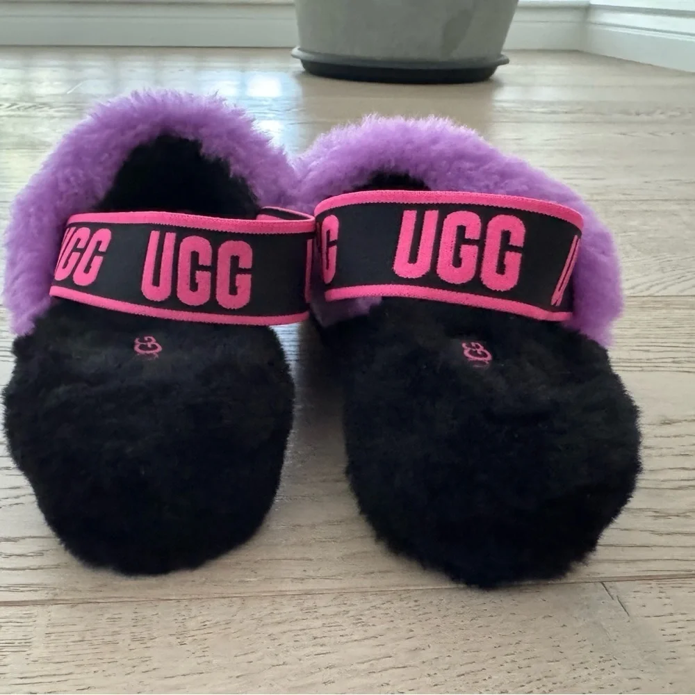 UGG Fluff Yeah Logo Slides size 7